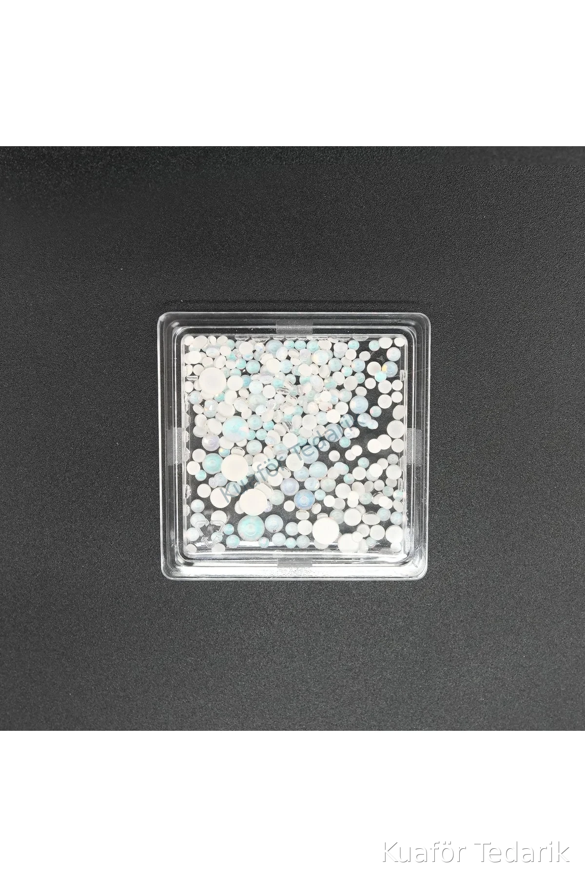 DR.KRF CP891 6 RENK TEKLİ TIRNAK BONCUK KARE - Beyaz